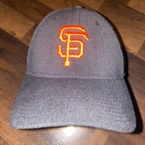 New Era San Francisco Giants Plain Logo Hat Baseball Cap Fitted‎ Sz Small Medium